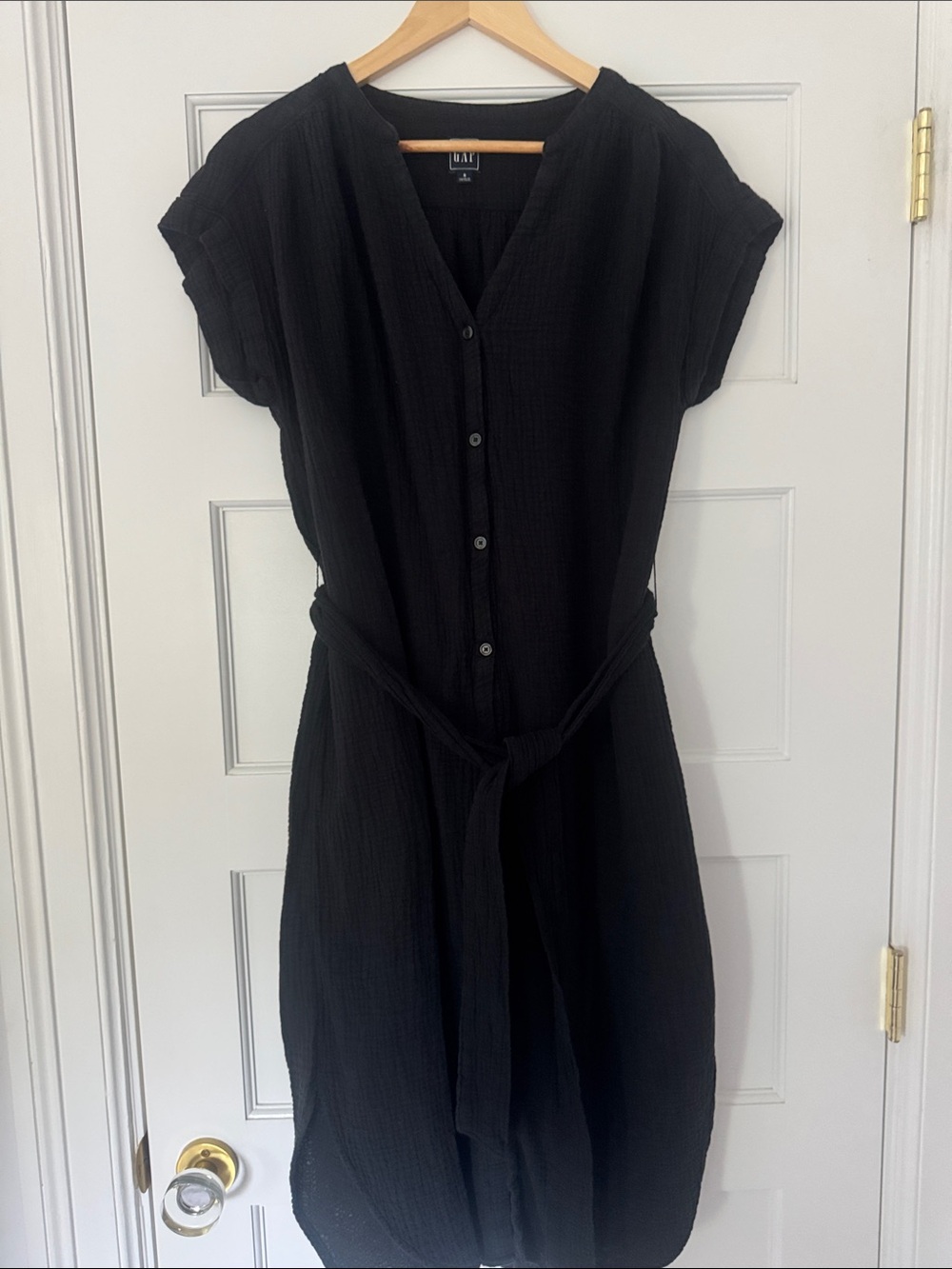 GAP Black Button-Front Tie-Waist Gauze Midi Dress Small